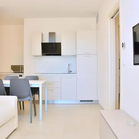 Διαμέρισμα Charming With Delightful Views Μπιμπιόνε