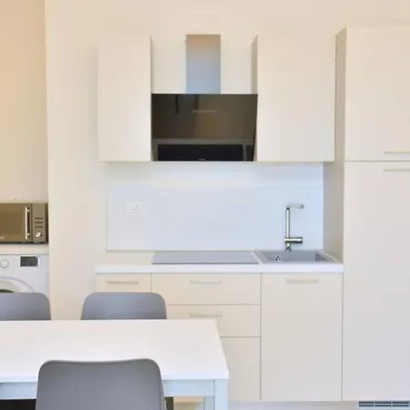 아파트 Charming With Panoramic Views 비비오네